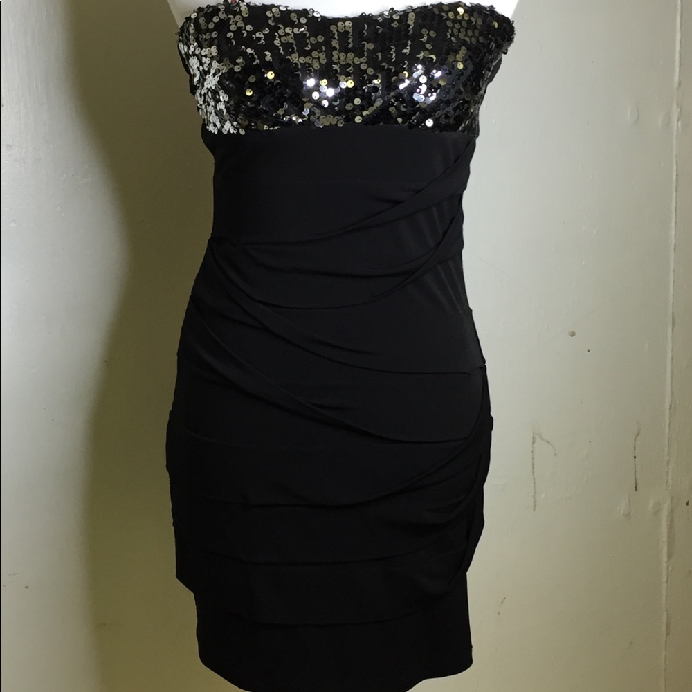 city triangles dress